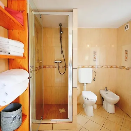 Apartment In Ustronie Morskie By The Beach, Cleaning Included * أوسترونيه مورسكية