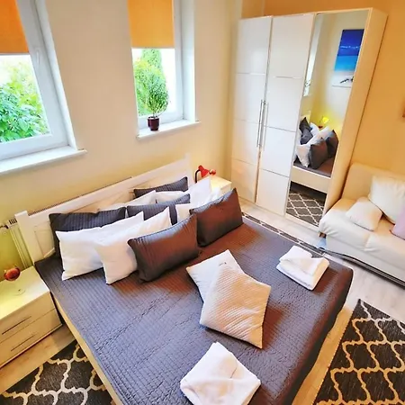 Apartment In Ustronie Morskie By The Beach, Cleaning Included * أوسترونيه مورسكية